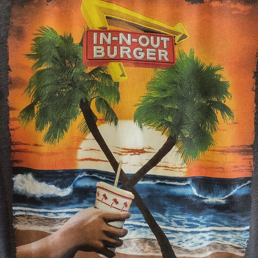 In-N-Out Burger California T-Shirt '2015 Simple Things  Men's Small-Unisex - Picture 2 of 11